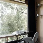 Larium - Bed & Breakfast Pigra