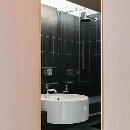 Larium - 4* Pigra