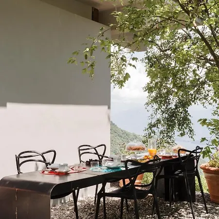 Larium - Bed & Breakfast Pigra