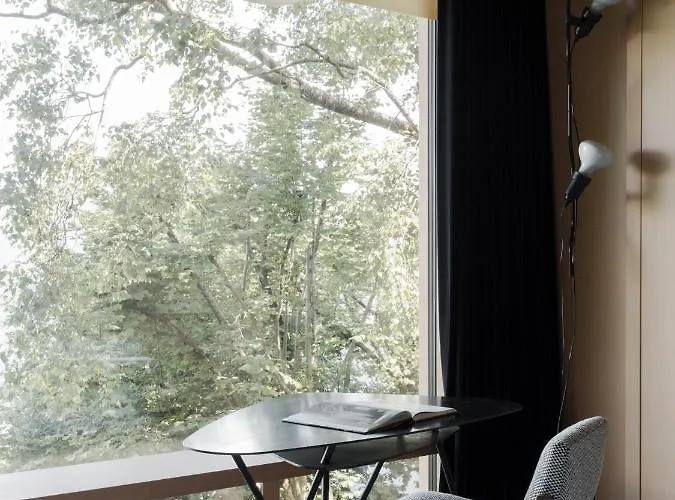 Larium - Bed & Breakfast Pigra